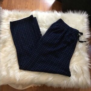 Nautica XL sleep/loungewear no stains or tears